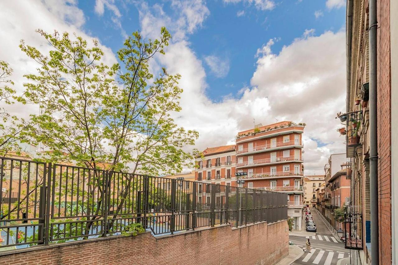 Apartment With Balconies In La Latina By Batuecas Madrid Eksteriør bilde